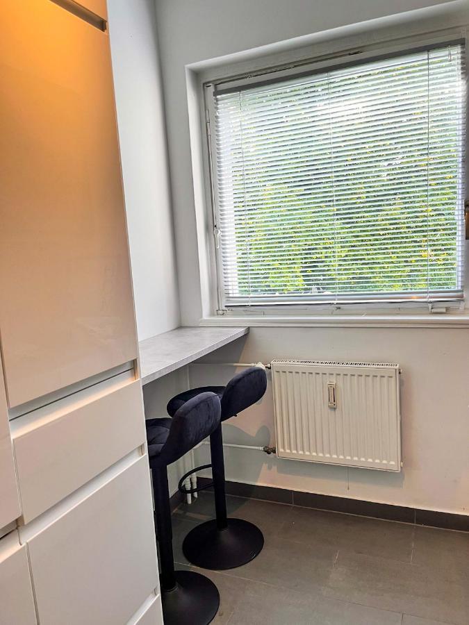 01 Bedroom In Mitte-Up To 5 People-Private Free Parking Appartement *