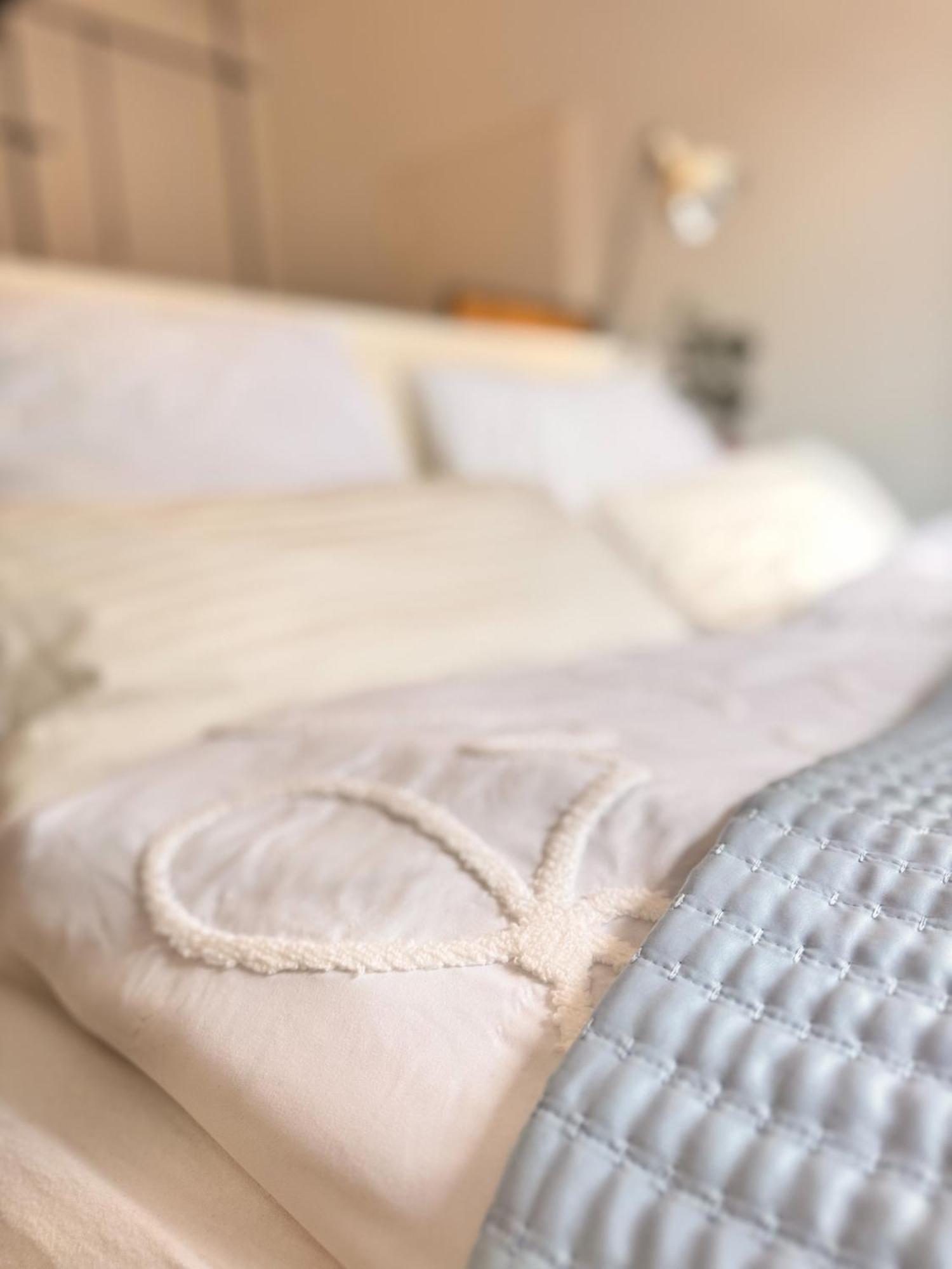 01 Bedroom In Mitte-Up To 5 People-Private Free Parking Appartement